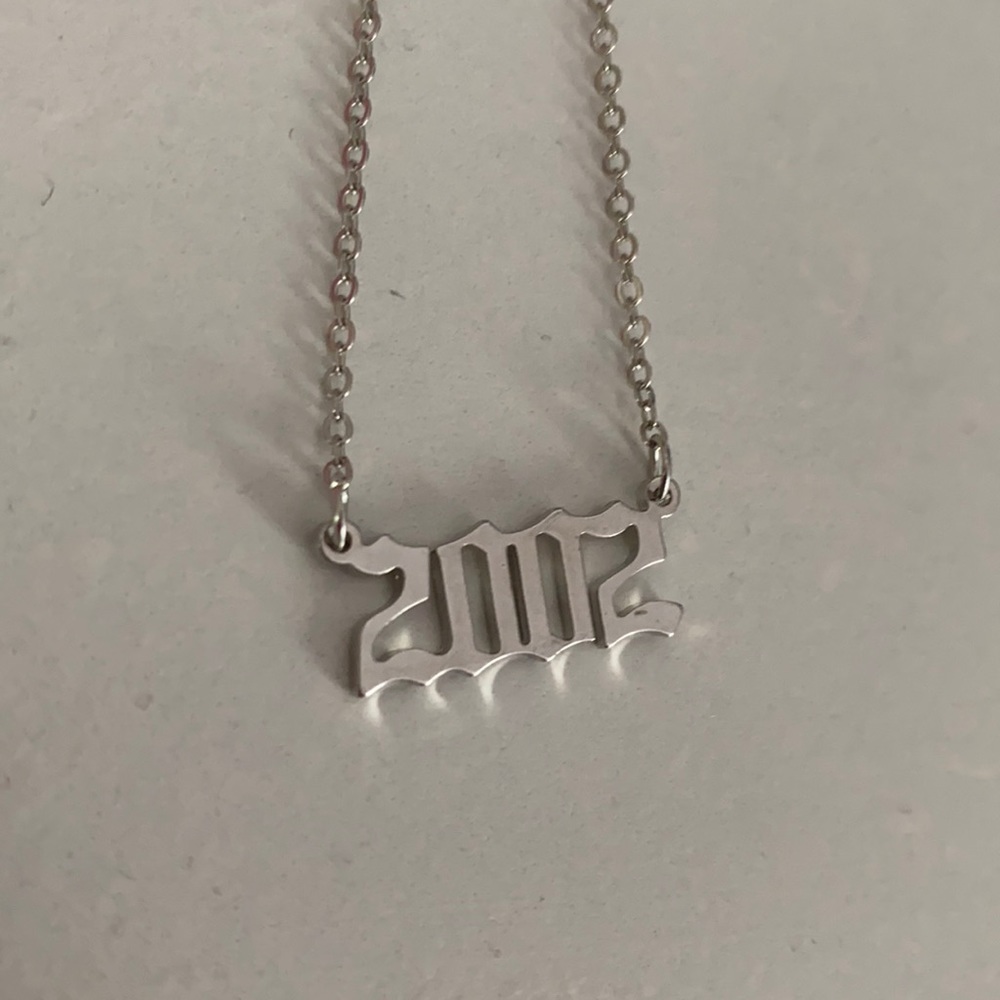 2002 necklace